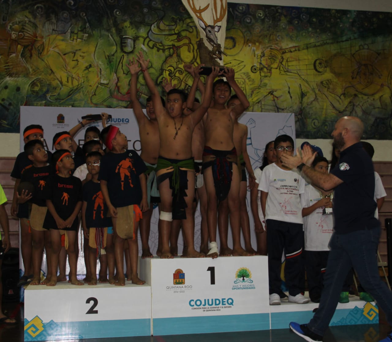 Levanta Quintana Roo la copa en casa