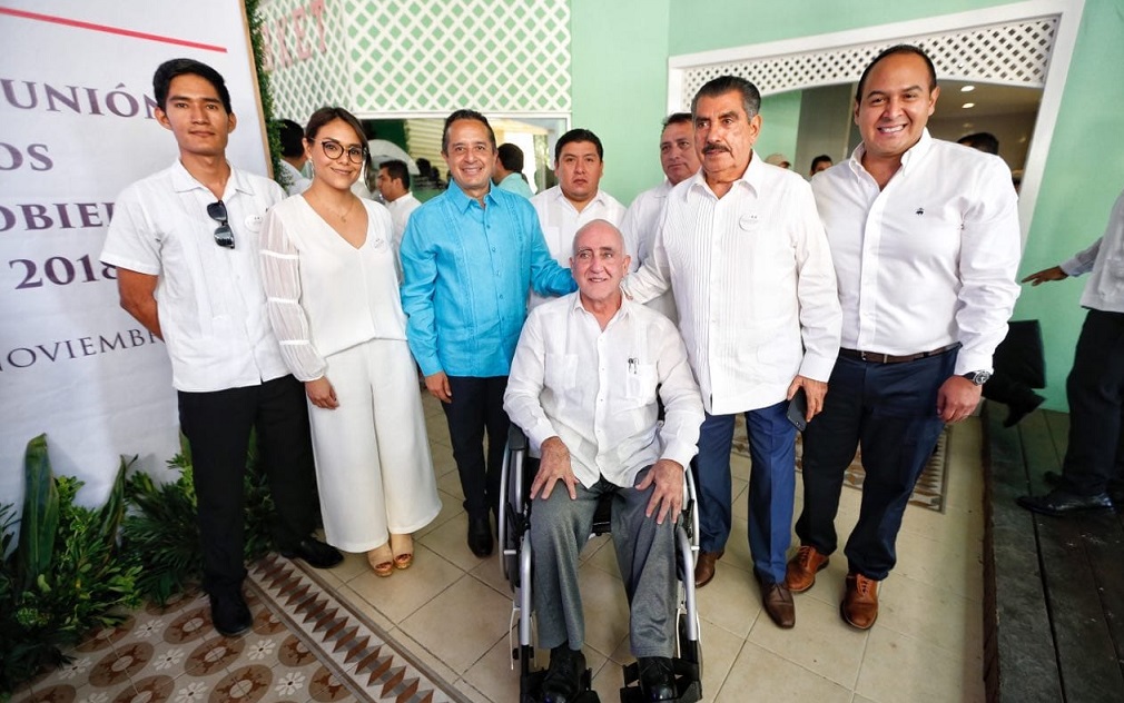 Asegura Juan Carrillo que el trabajo coordinado mejorará la calidad de vida de los isleños