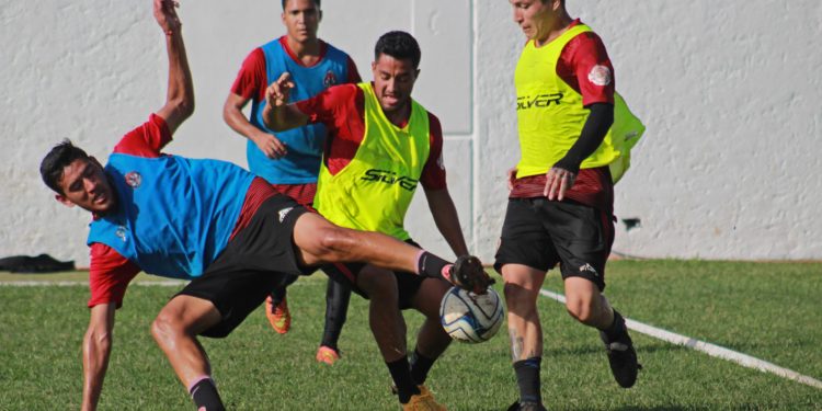 Pioneros listo para entrar en acción