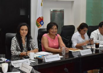 Va la Fiscal Anticorrupción por seis ex funcionarios