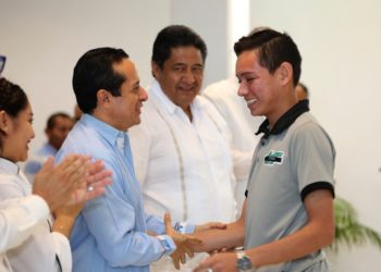 Para el ciclo escolar 2020-2021, se construirán 13 nuevas escuelas, 57 salones y 69 anexos