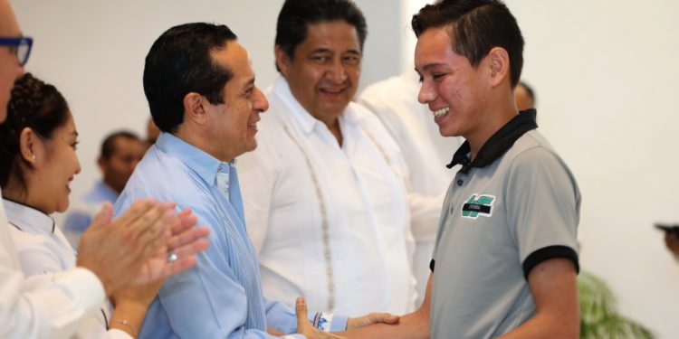 Para el ciclo escolar 2020-2021, se construirán 13 nuevas escuelas, 57 salones y 69 anexos