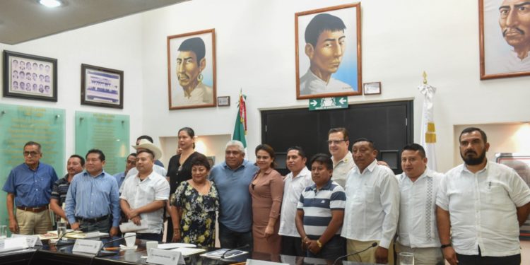 Buscan legisladores beneficiar a los dignatarios mayas de Quintana Roo