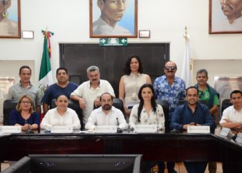 Reciben legisladores a integrantes del Colegio de Arquitectos de Tulum