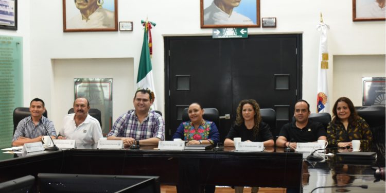 Convocan al primer periodo extraordinario de sesiones de la XVI Legislatura