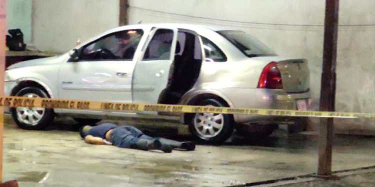 Ejecutan a lavador de autos junto al Motel Kuiki