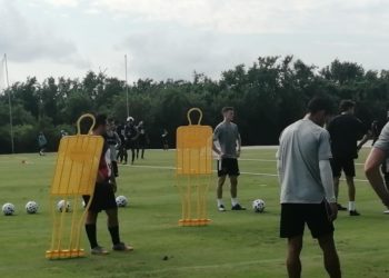 Los “terremotos” realizan la pretemporada en Cancún