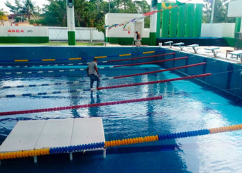 Manita de gato a la alberca municipal