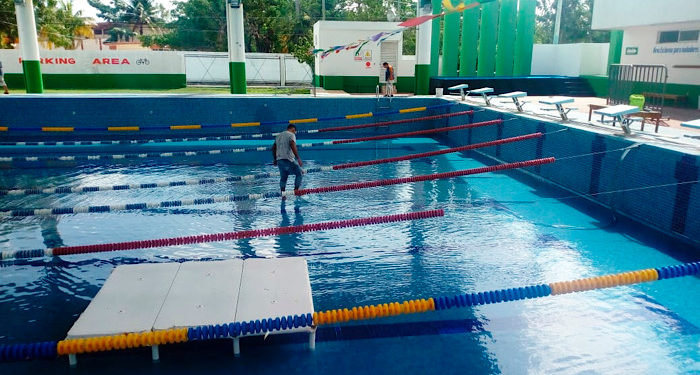 Manita de gato a la alberca municipal
