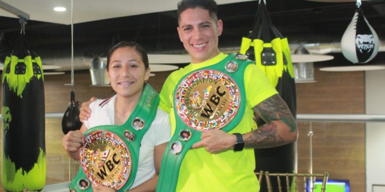 Comparte planes Alejandra “Tigre” Jiménez