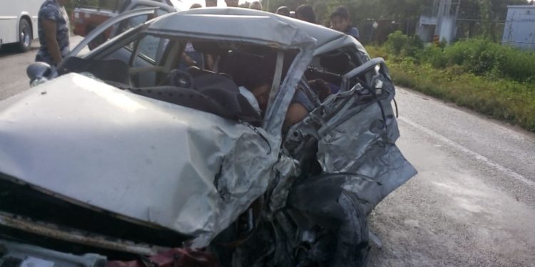 Mortal choque en la desviación Auto Gas-aeropuerto