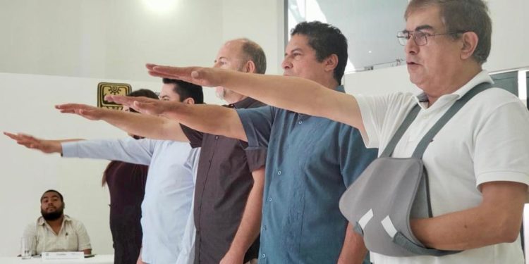 Integrantes del CCERM forman parte de la Comisión de Ecología de Playa del Carmen