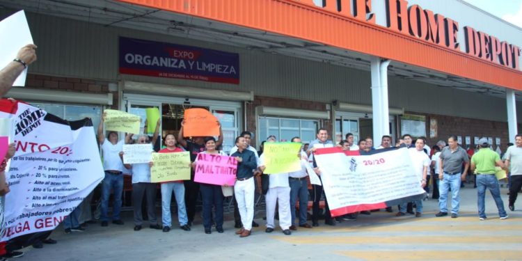 Manifestación de “empleados” de Home Depot