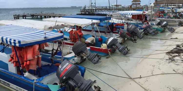 Continúa cerrado el puerto a la navegación menor