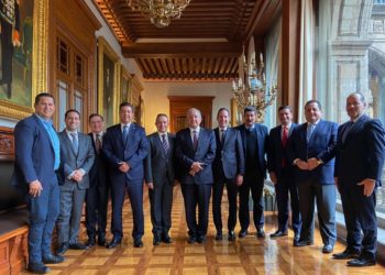 Bateó AMLO la propuesta de los gobernadores panistas sobre cómo funcionará el ex Seguro Popular ahora llamado Insabi