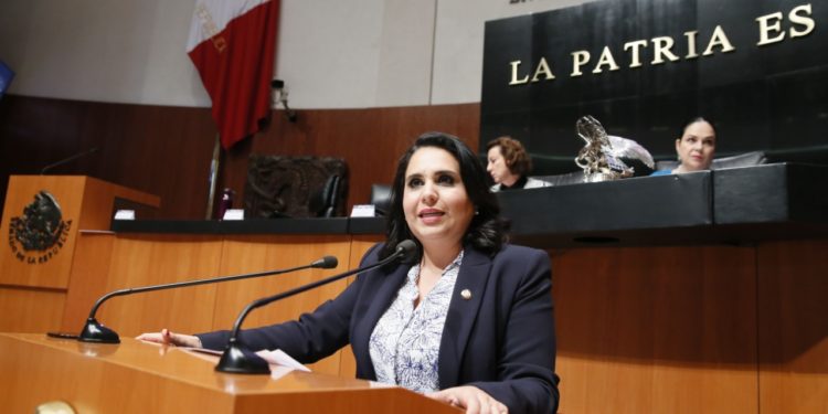 “Deschavetea” AMLO