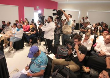 Reporteros y medios, influyen bien o mal en los pequeños