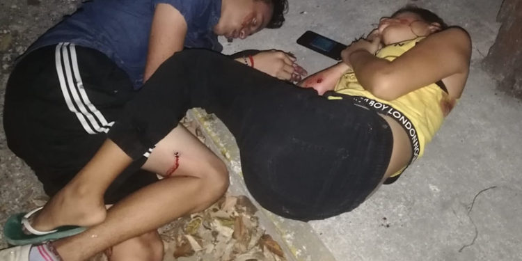 Disparan a discreción contra pareja en Paseos del Mar; el hombre muere y ella está grave