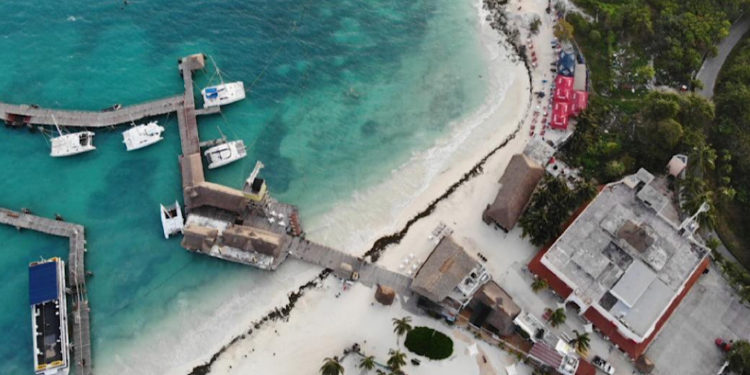 Presenta legislador por Quintana Roo ante el pleno del Congreso de la Unión, fórmula para la promoción turística