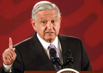 Pozol con el dedo a los mexicanos