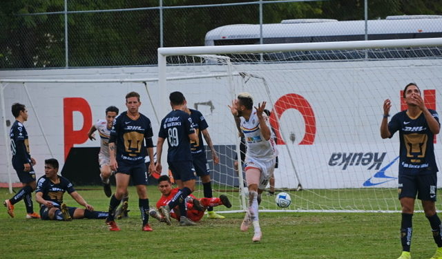 Pioneros doblega a Pumas Premier