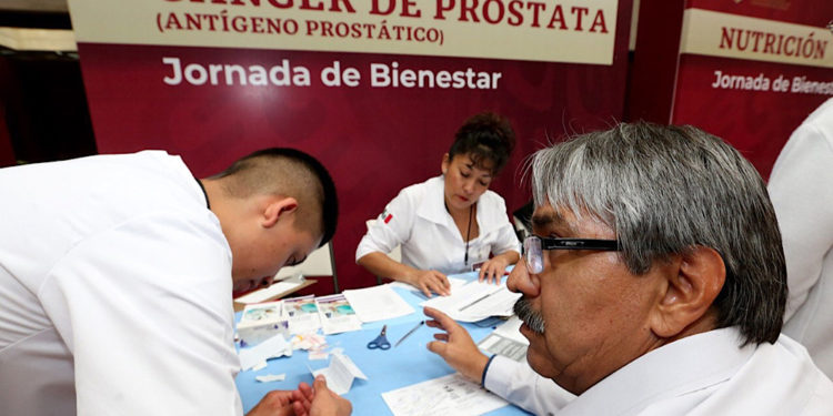 Mueren más hombres que mujeres por infarto, cáncer, enfermedades del hígado y VIH, alerta el ISSSTE