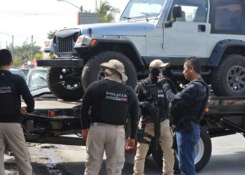 Hallan autos robados en taller de hojalatería de la Ruta 4