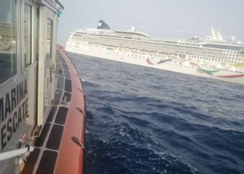 Realiza SEMAR evacuación médica en Crucero cerca de Isla Mujeres