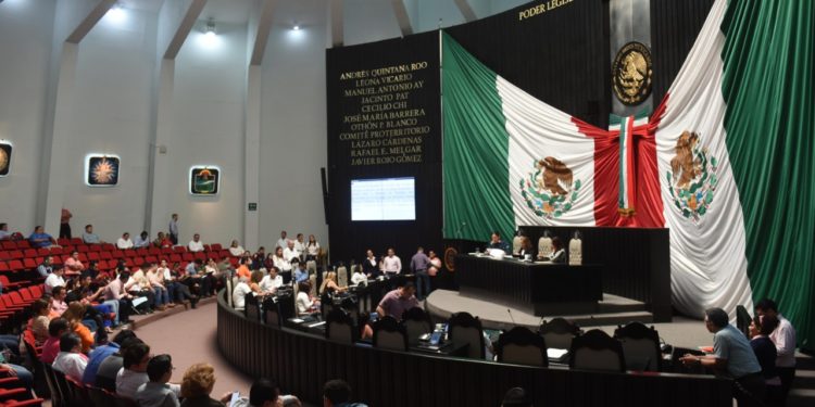 Se une Congreso a paro nacional “El 9 ninguna se mueve”