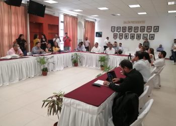 Regidores analizan la suspensión temporal del cobro de contribuciones fiscales