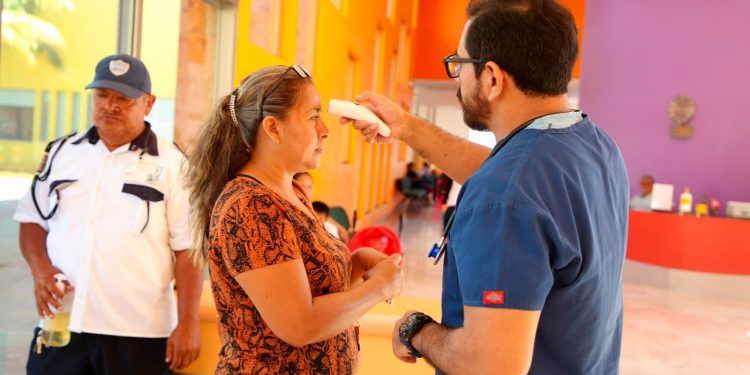 En el DIF Quintana Roo juntos saldremos adelante ante el COVID-19