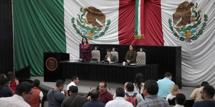 Analizará Congreso diversas iniciativas promovidas por legisladores