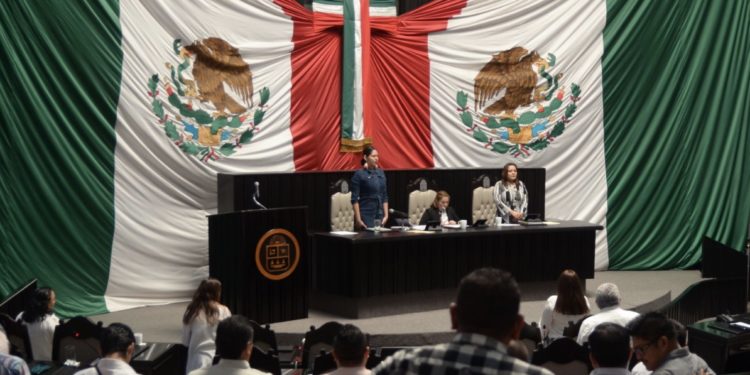 Eligen a integrantes del primer Parlamento de Mujeres de Quintana Roo
