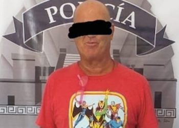 Detienen a extranjero por toser y escupir contra despachador de combustible