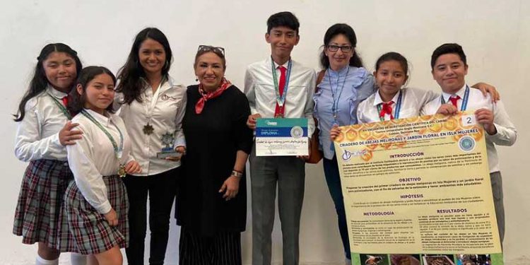 Isla Mujeres brilla en XVI Encuentro de Investigación Científica del Caribe del CUAM