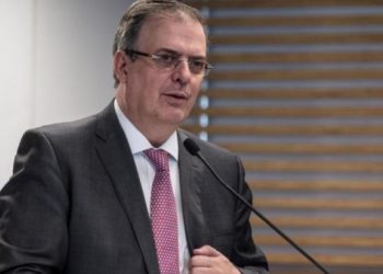 ‘No están solos’, Ebrard a mexicanos varados en Perú