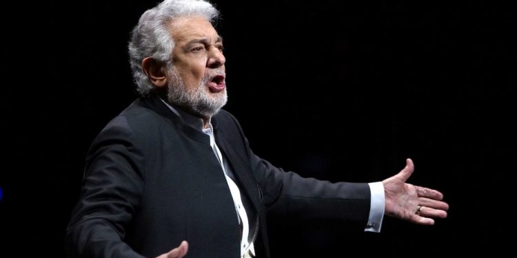 Plácido Domingo dio positivo a coronavirus
