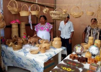 Promueven Créditos para la Producción Artesanal