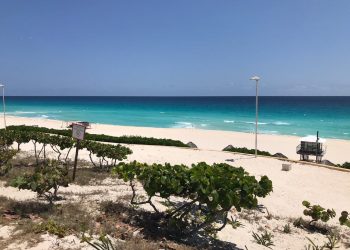 Covid-19 le permite a Cancún recuperar sus majestuosidad