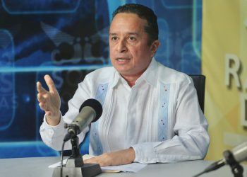 El gobierno de Quintana Roo atiende necesidades de agua, luz, gas, alimentos y salud para que la gente se quede en casa