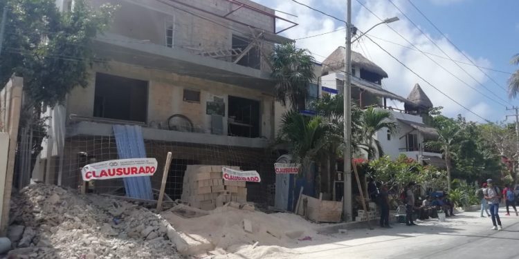 Por violar suspensión de actividades no esenciales, clausuran cuatro obras de construcción