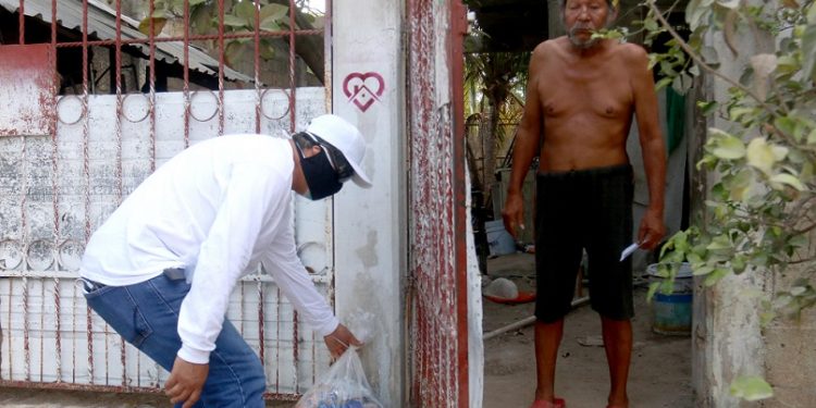 Sigue en marcha la entrega de ayuda alimentaria en Cancún
