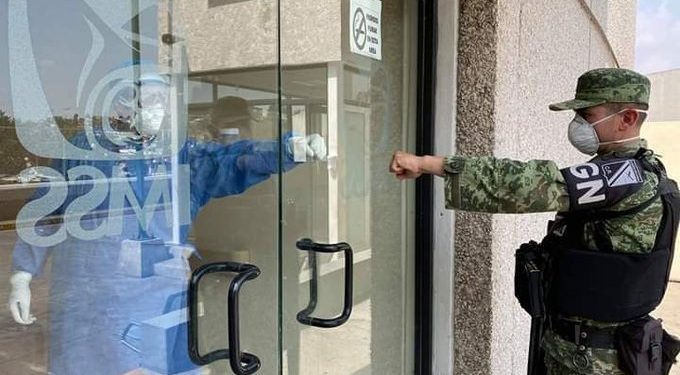 Sedena busca a médicos y enfermeras; ofrece hasta 35 mil pesos