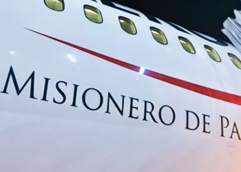 Aterriza el ‘Misionero de Paz’ en México con insumos médicos para atender COVID-19