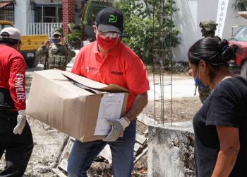 En tiempo récord, Cozumel entregará más de 42,000 apoyos alimentarios: Pedro Joaquín
