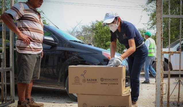 Llegan más apoyos alimentarios a Leona Vicario