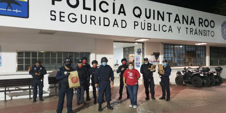 Siguen cozumeleños saliendo de casa en las noches y madrugas, pese a la contingencia