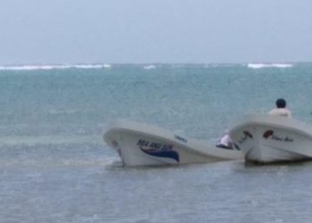 Rescata la Marina a tres pescadores que estaban a la deriva en Xcalak