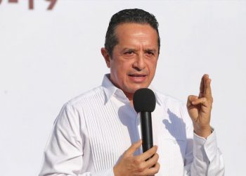 Si te quedas en tu casa estás salvando vidas: Carlos Joaquín