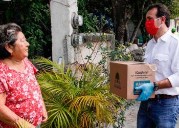Pedro Joaquín pone en marcha la entrega de despensas en 20 mil casas de Cozumel